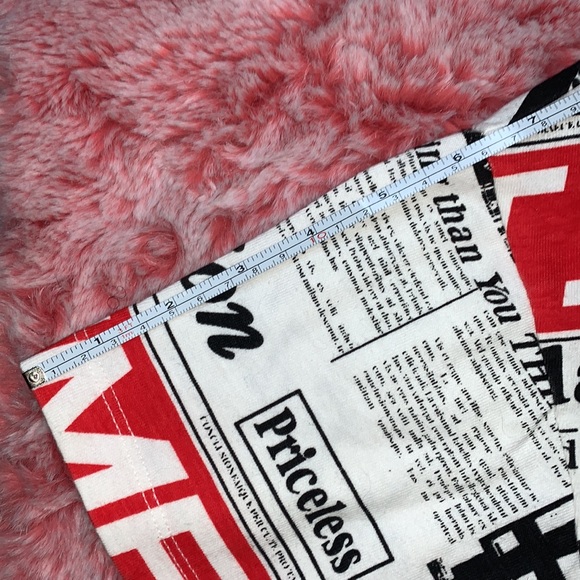 ‼️SOLD‼️Forever 21 graphic newspaper crop tee shirt size small - Picture 12 of 14